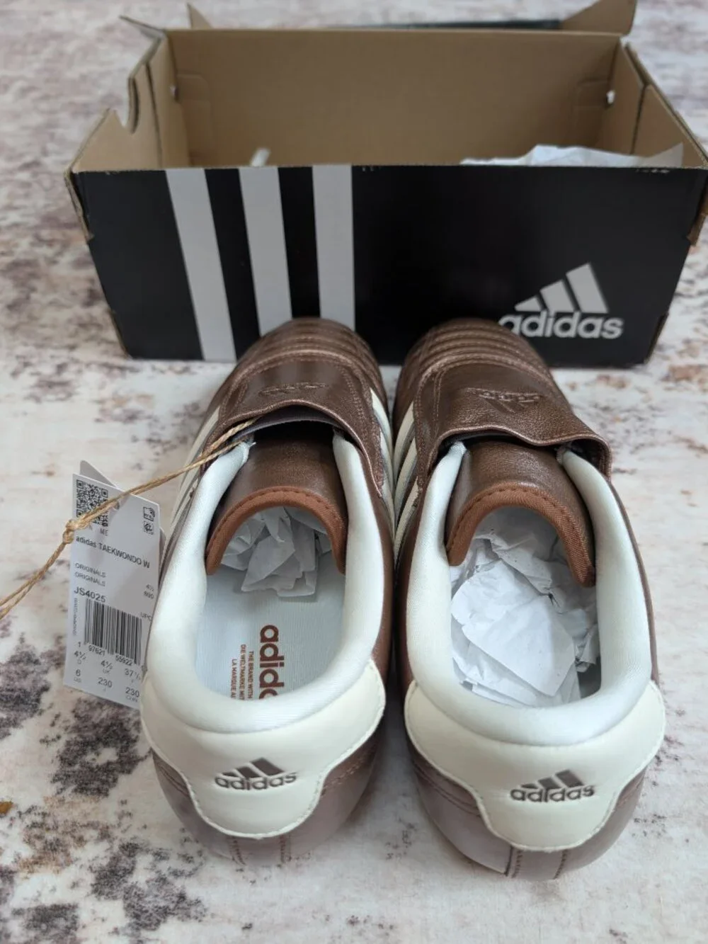 NEW Adidas Taekwondo W Metallic Bronze/Cream Youth Size 6/Women's 7/7.5 NWT